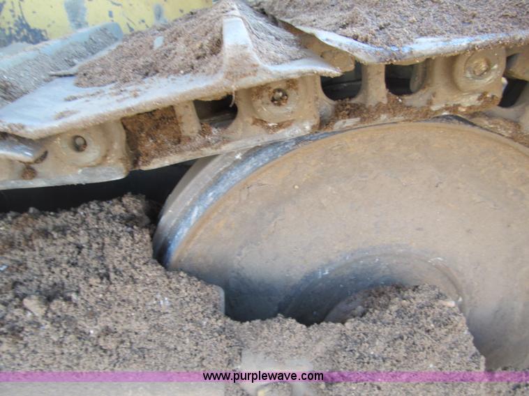 image for item F5641 1997 Caterpillar D3CXL III Hystat dozer