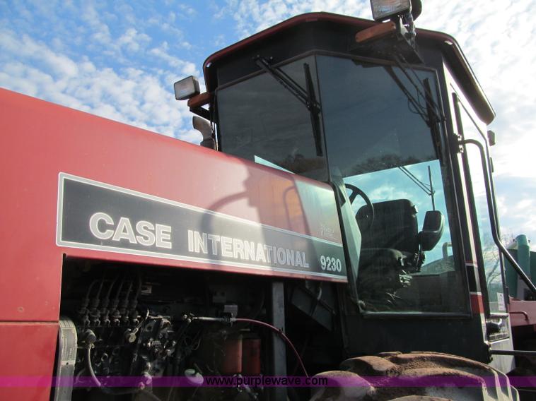 image for item F5659 1992 Case IH 9230 4WD tractor