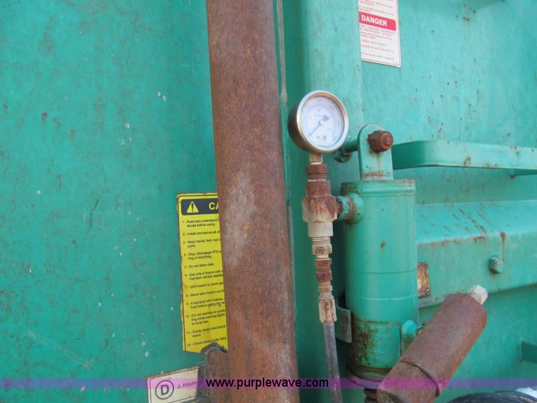 image for item F5660 Houle 6000 tandem axle liquid tank trailer