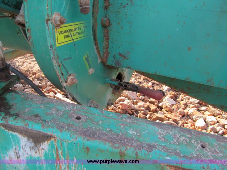 image for item F5660 Houle 6000 tandem axle liquid tank trailer