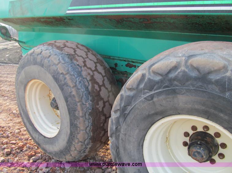 image for item F5660 Houle 6000 tandem axle liquid tank trailer