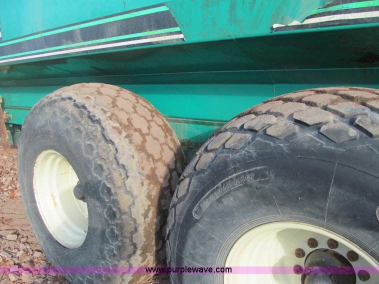 image for item F5660 Houle 6000 tandem axle liquid tank trailer