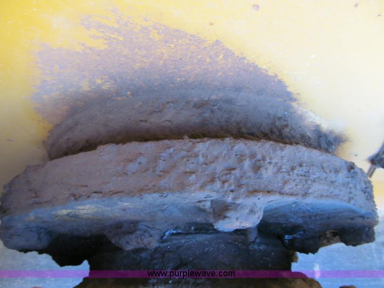 image for item F5672 Raygo Rascal smooth drum vibratory roller