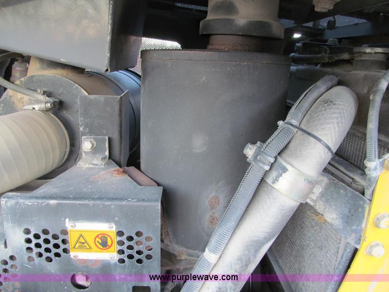 image for item F5679 2006 Komatsu D61PX Galeo dozer