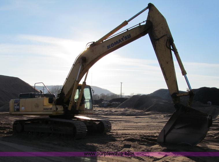 image for item F5680 2004 Komatsu PC300LC-7L Galeo excavator