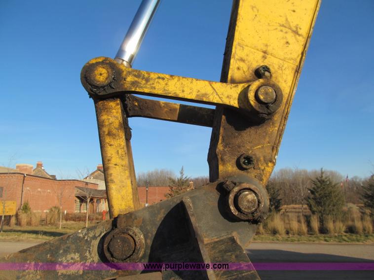 image for item F5680 2004 Komatsu PC300LC-7L Galeo excavator