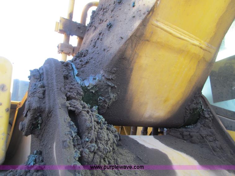 image for item F5680 2004 Komatsu PC300LC-7L Galeo excavator