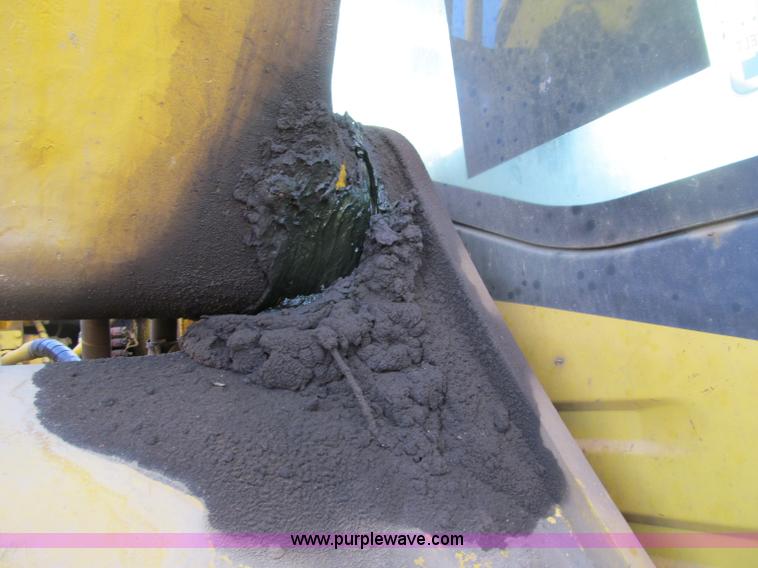 image for item F5680 2004 Komatsu PC300LC-7L Galeo excavator