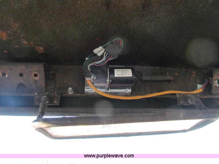 image for item F5681 1970 Caterpillar 12F motor grader