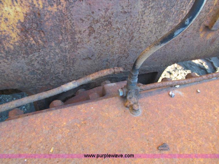 image for item F5681 1970 Caterpillar 12F motor grader