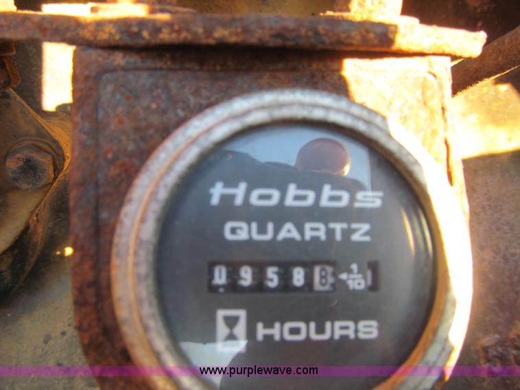 image for item F5681 1970 Caterpillar 12F motor grader