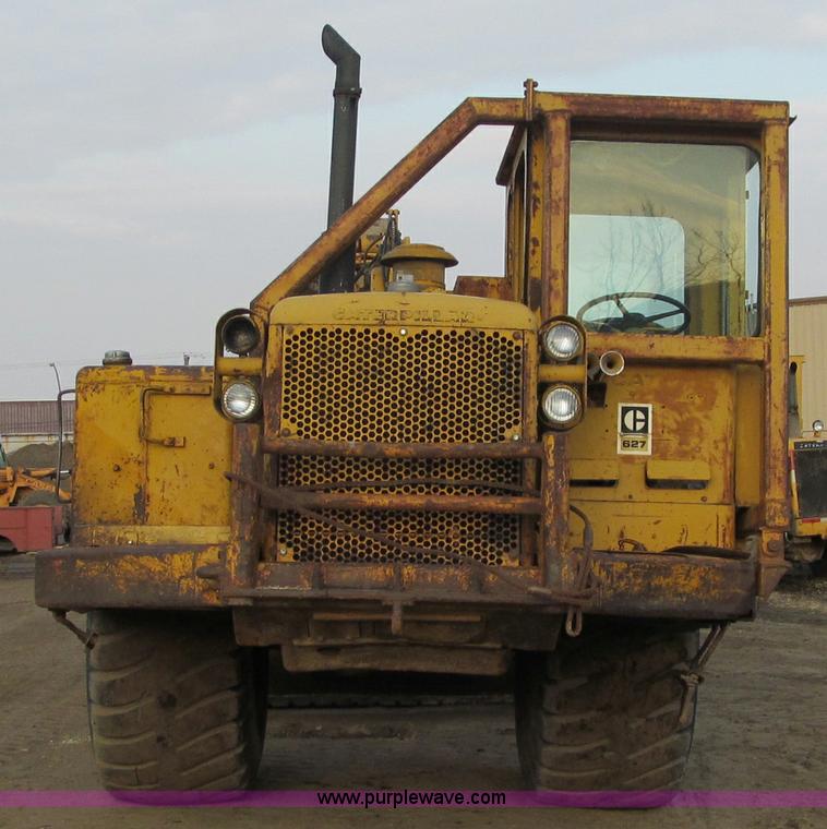 image for item F5682 1969 Caterpillar 627 twin engine motor scraper