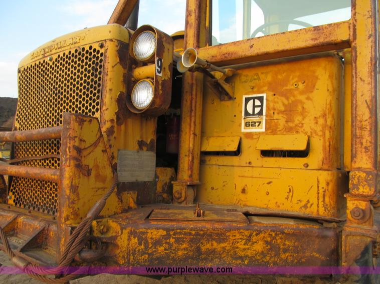image for item F5682 1969 Caterpillar 627 twin engine motor scraper