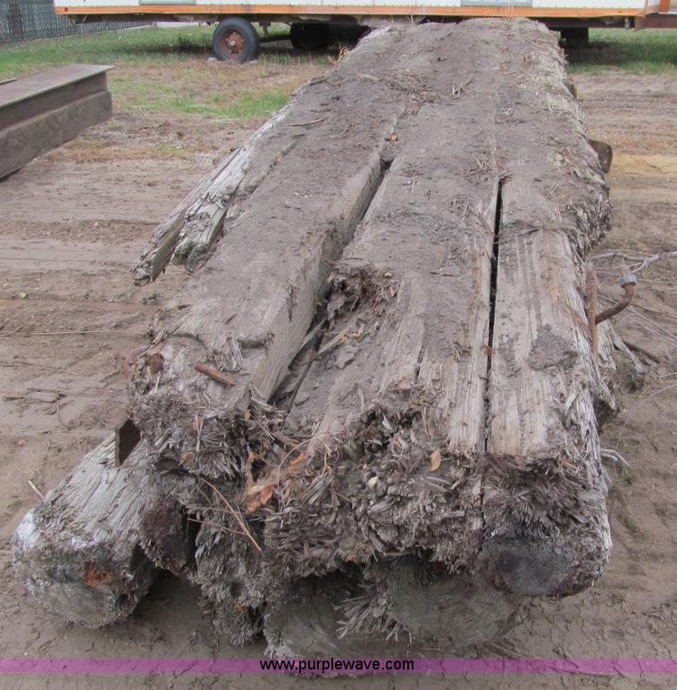 (3) swamp mats in Winona, MN Item F5704 sold Purple Wave