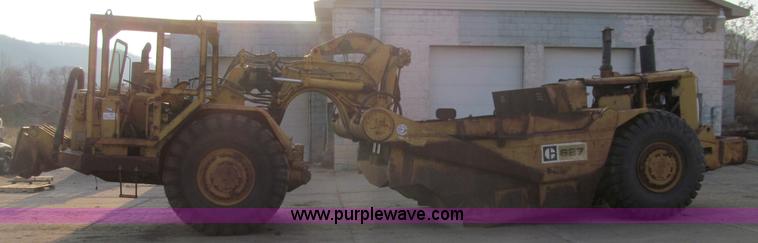 image for item F5709 1969 Caterpillar 627 twin engine motor scraper