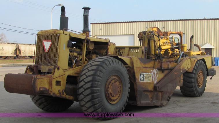 image for item F5709 1969 Caterpillar 627 twin engine motor scraper