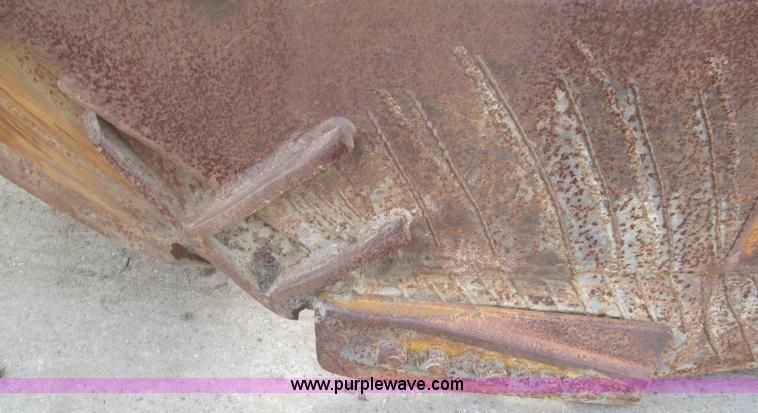 image for item F5709 1969 Caterpillar 627 twin engine motor scraper