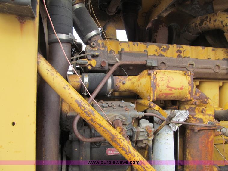 image for item F5709 1969 Caterpillar 627 twin engine motor scraper