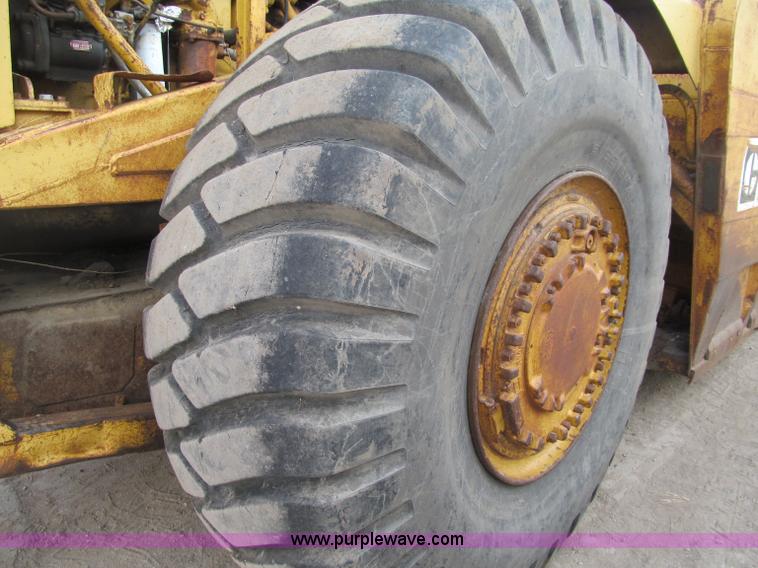 image for item F5709 1969 Caterpillar 627 twin engine motor scraper