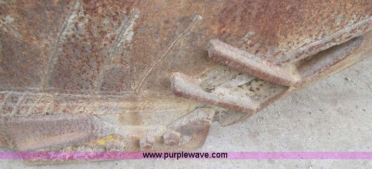 image for item F5709 1969 Caterpillar 627 twin engine motor scraper