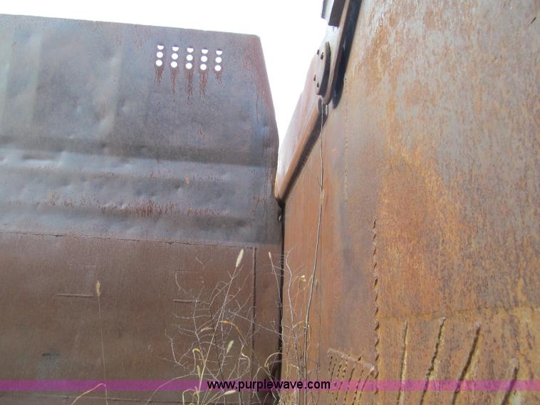 image for item F5709 1969 Caterpillar 627 twin engine motor scraper