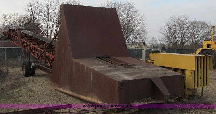 image for item F5710 Shop built portable dozer trap