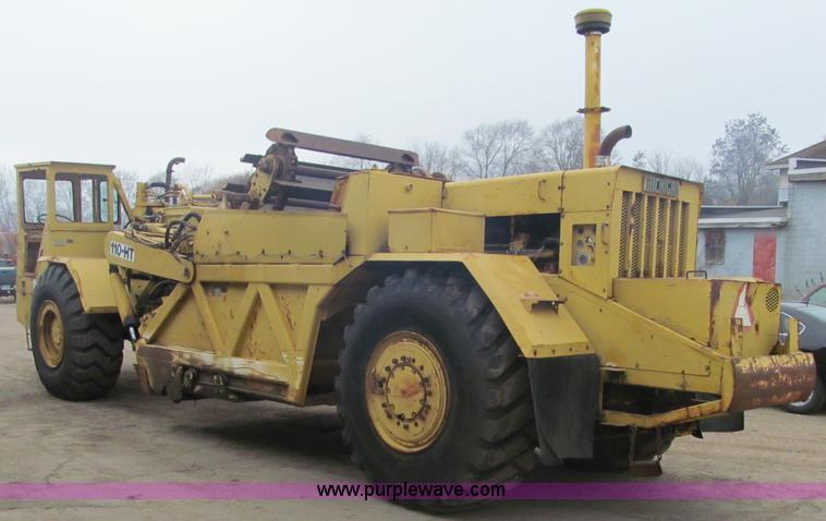 image for item F5716 Michigan 110-HT elevating scraper