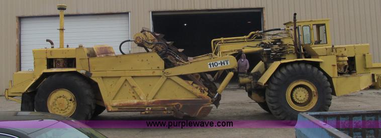 image for item F5716 Michigan 110-HT elevating scraper