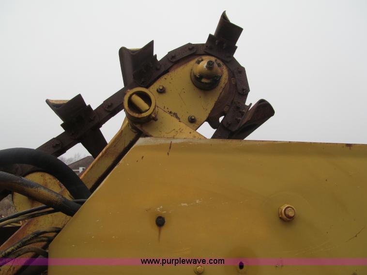 image for item F5716 Michigan 110-HT elevating scraper