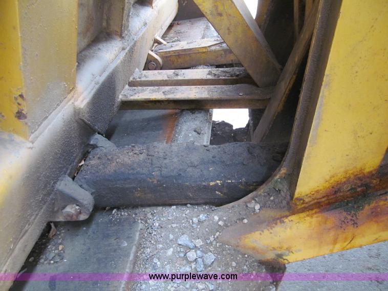 image for item F5716 Michigan 110-HT elevating scraper