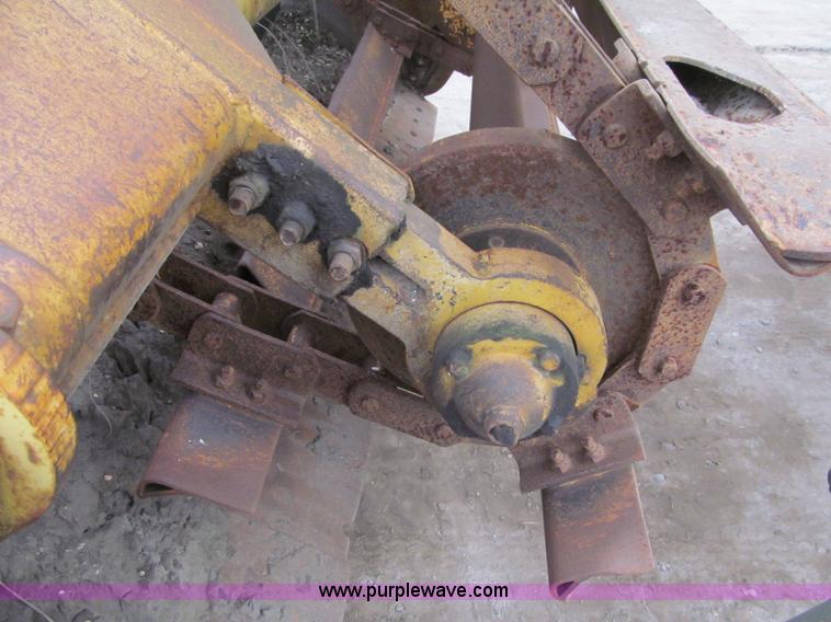 image for item F5716 Michigan 110-HT elevating scraper