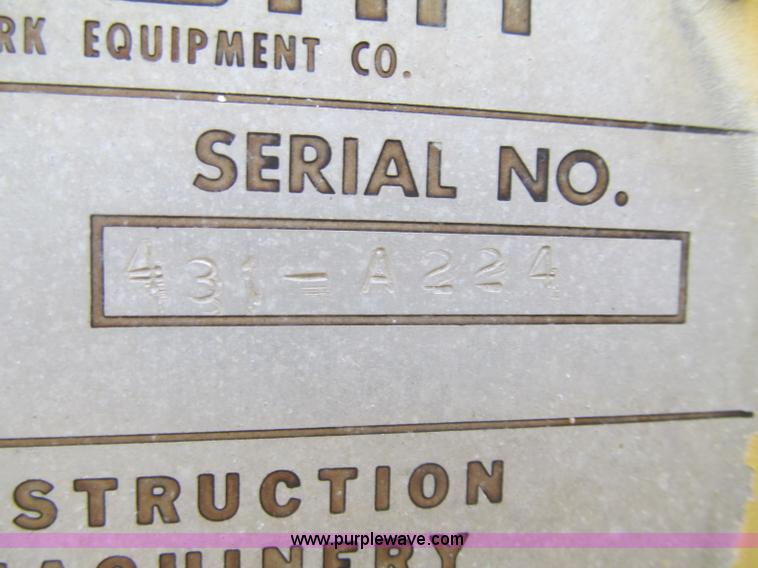 image for item F5716 Michigan 110-HT elevating scraper