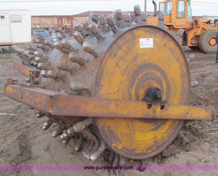 image for item F5723 Tow behind pad foot compactor