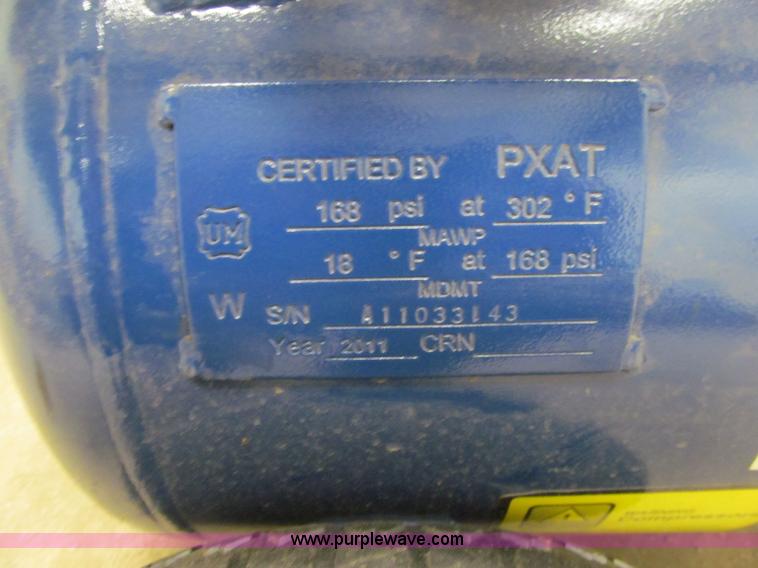 image for item F5800 2011 Castair air compressor