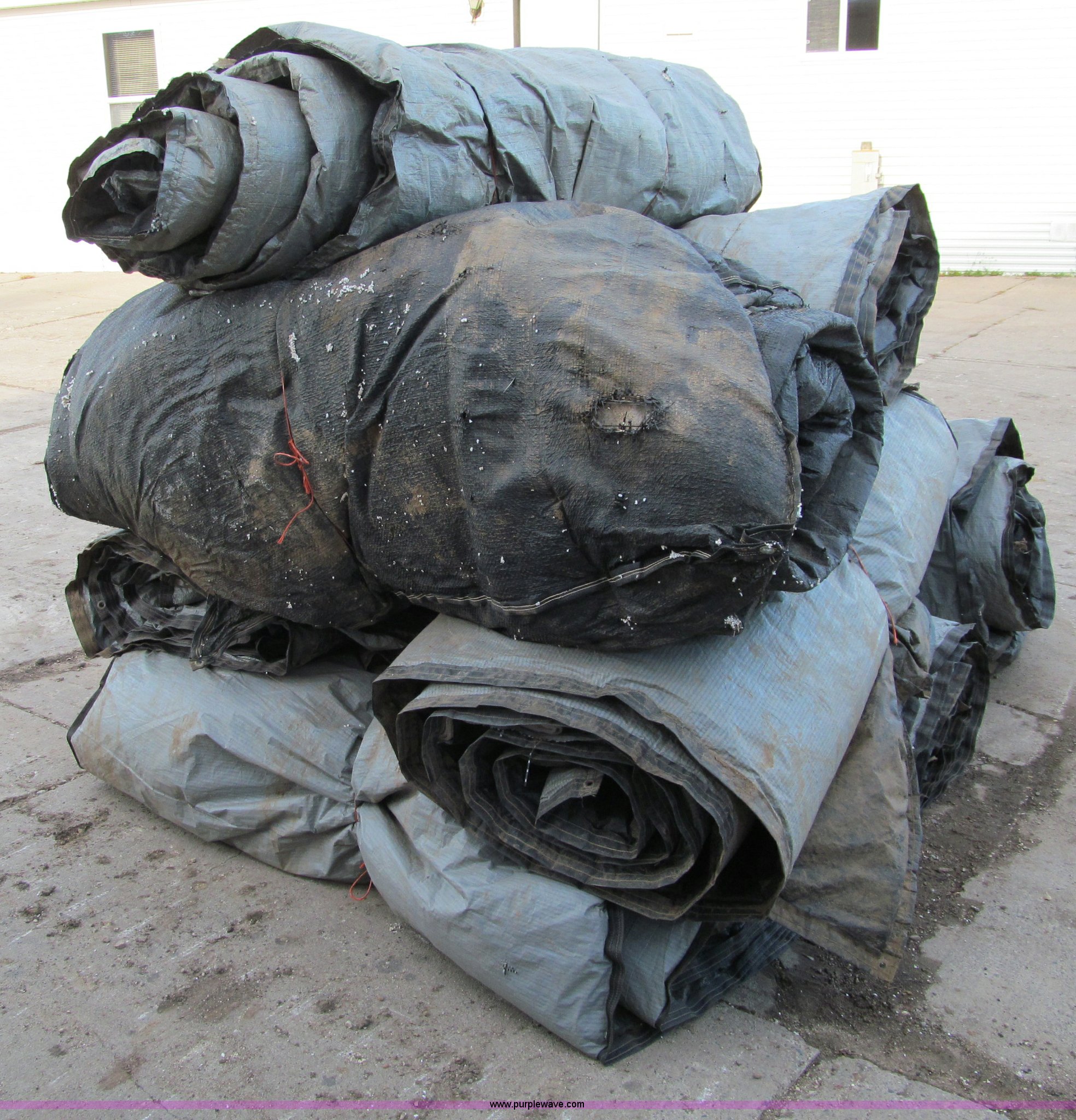 (8) concrete blankets in Winona, MN Item F5609 sold Purple Wave