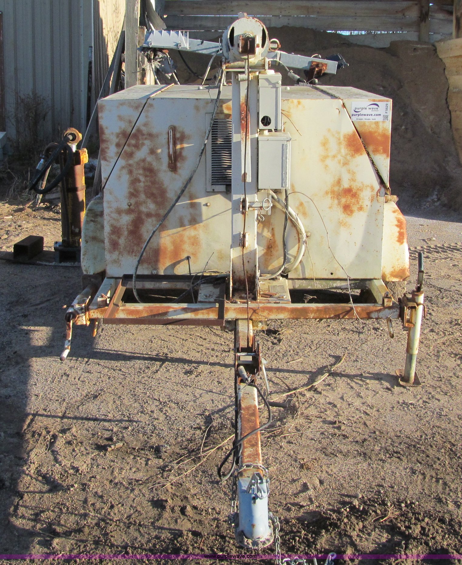 Amida portable light tower in Winona, MN Item F5629 sold Purple Wave