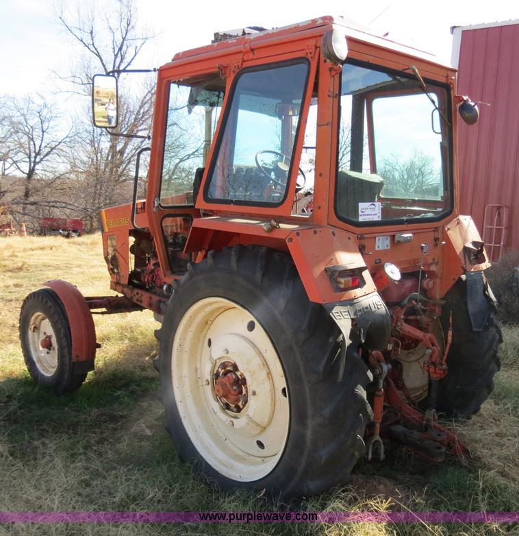 image for item B4543 Belaurus 802 tractor