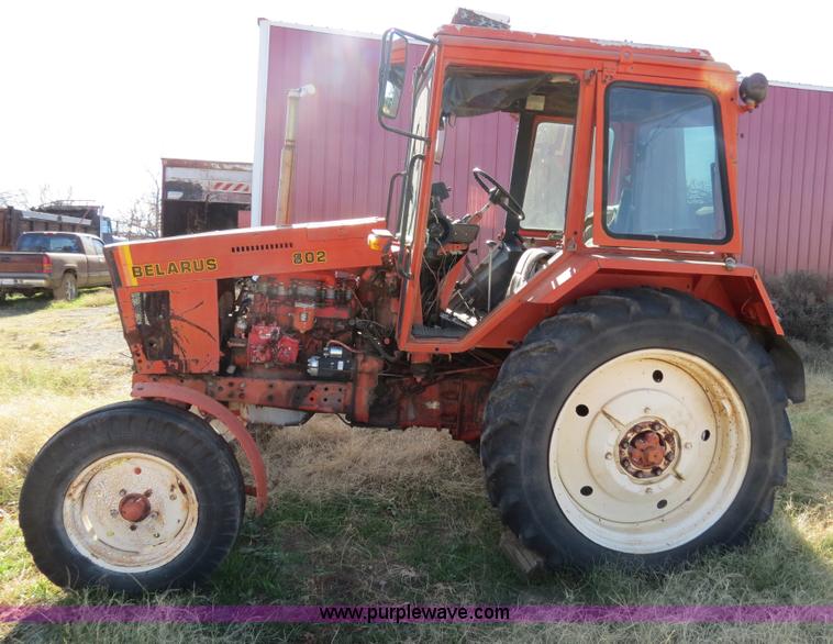 image for item B4543 Belaurus 802 tractor