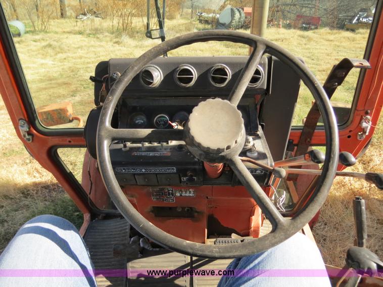 image for item B4543 Belaurus 802 tractor