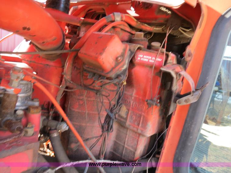 image for item B4543 Belaurus 802 tractor