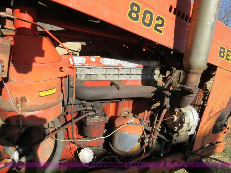 image for item B4543 Belaurus 802 tractor