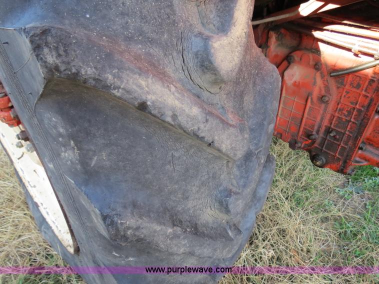 image for item B4543 Belaurus 802 tractor