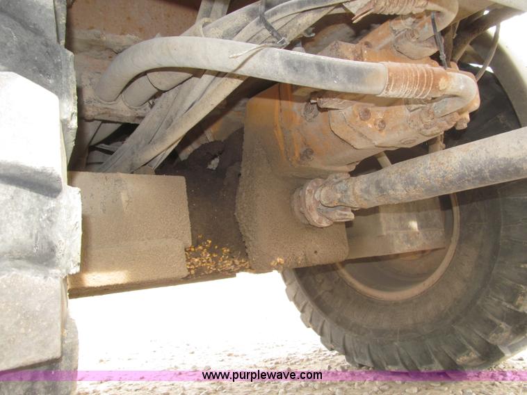 image for item B5288 2004 Case 321D articulated wheel loader