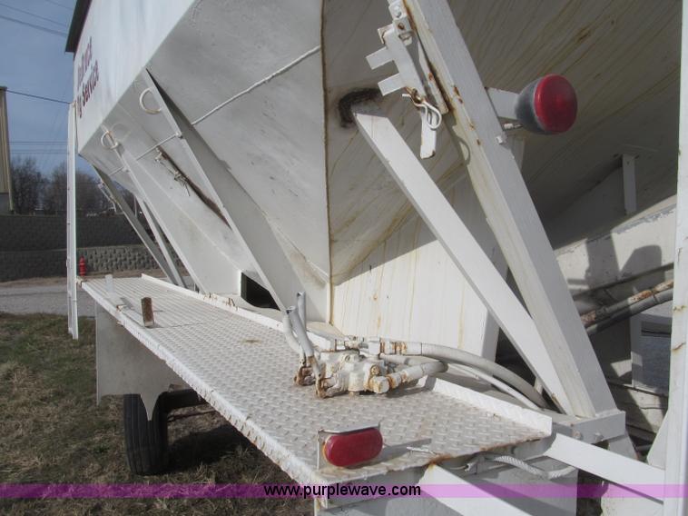 image for item B5290 Dempster 16 ton tender box