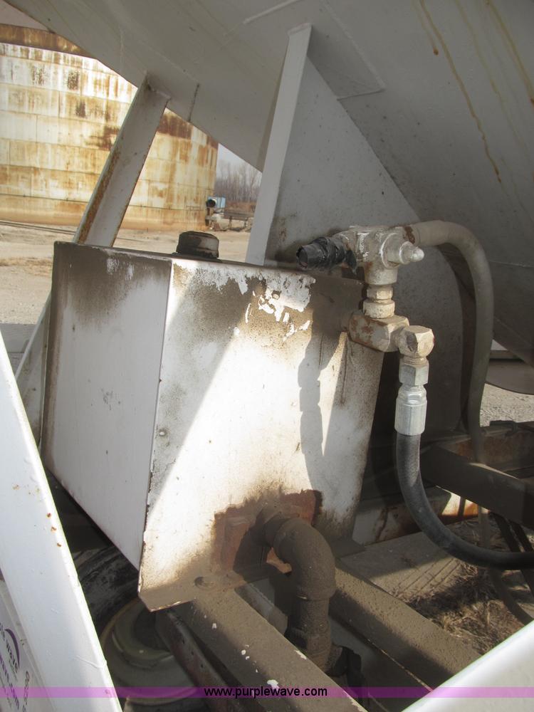 image for item B5290 Dempster 16 ton tender box