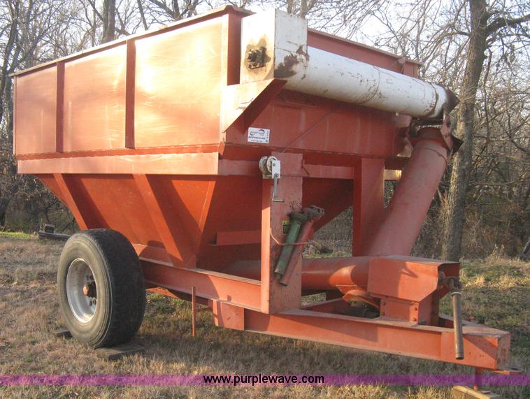 image for item B8352 Steinman grain cart