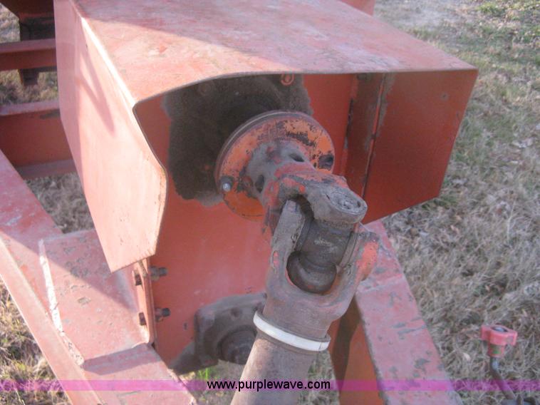 image for item B8352 Steinman grain cart