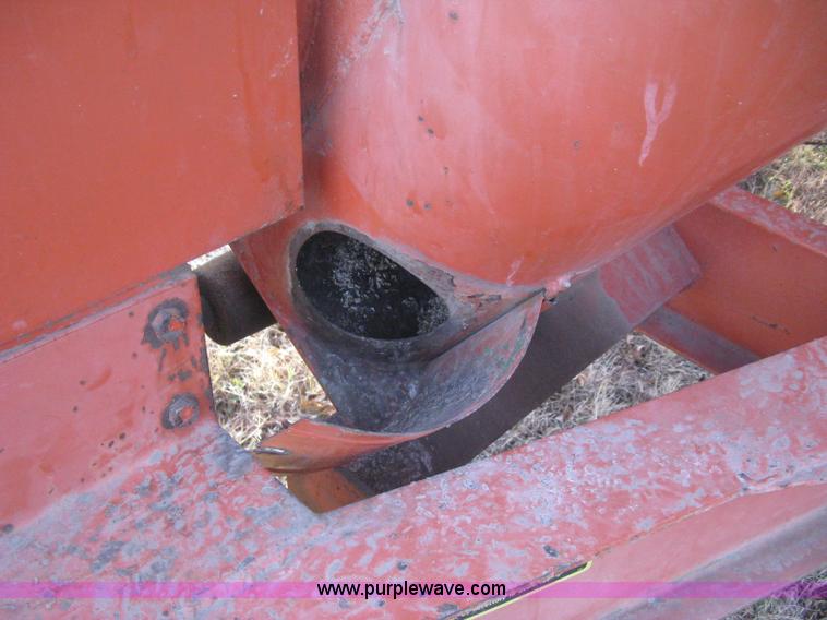 image for item B8352 Steinman grain cart