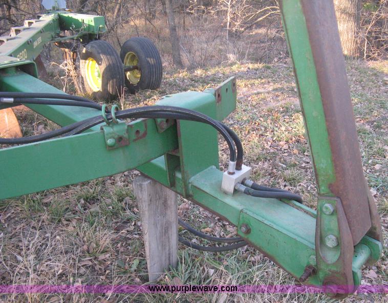 image for item B8353 John Deere 3600 7 x 18 bottom plow