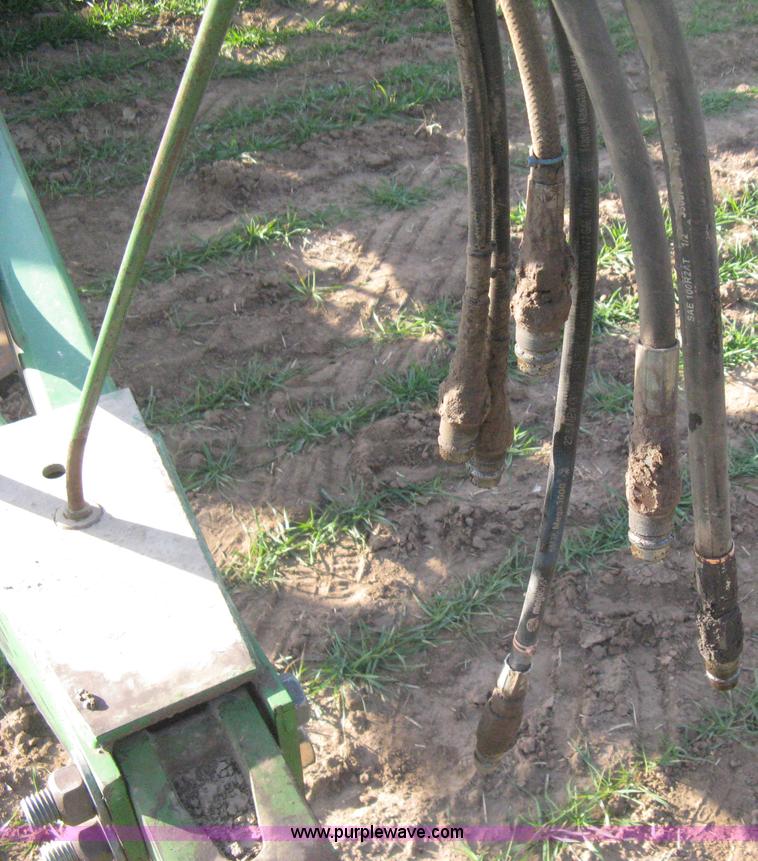 image for item B8360 John Deere 630 fold up tandem disk